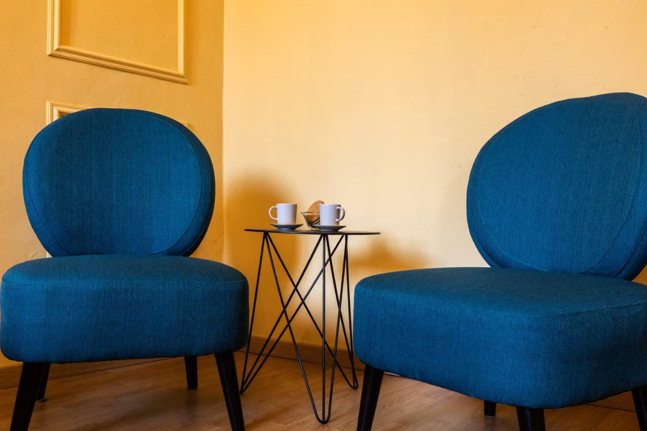 Historic Center Palace - Huge 4 Bedrooms Santa Croce Apartment - By Likehome피렌체 외부 사진